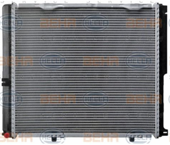 Радиатор, охлаждане на двигателя HELLA 8MK 376 713-034 за MERCEDES A (W168) от 1997 до 2004