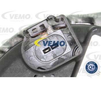 Радиатор, охлаждане на двигателя VEMO V30-60-1272 за MERCEDES CL (W216) от 2006 до 2013