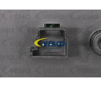 Регулатор, обдухване интериор VEMO V30-79-0028 за MERCEDES GL (X166) от 2012 до 2016
